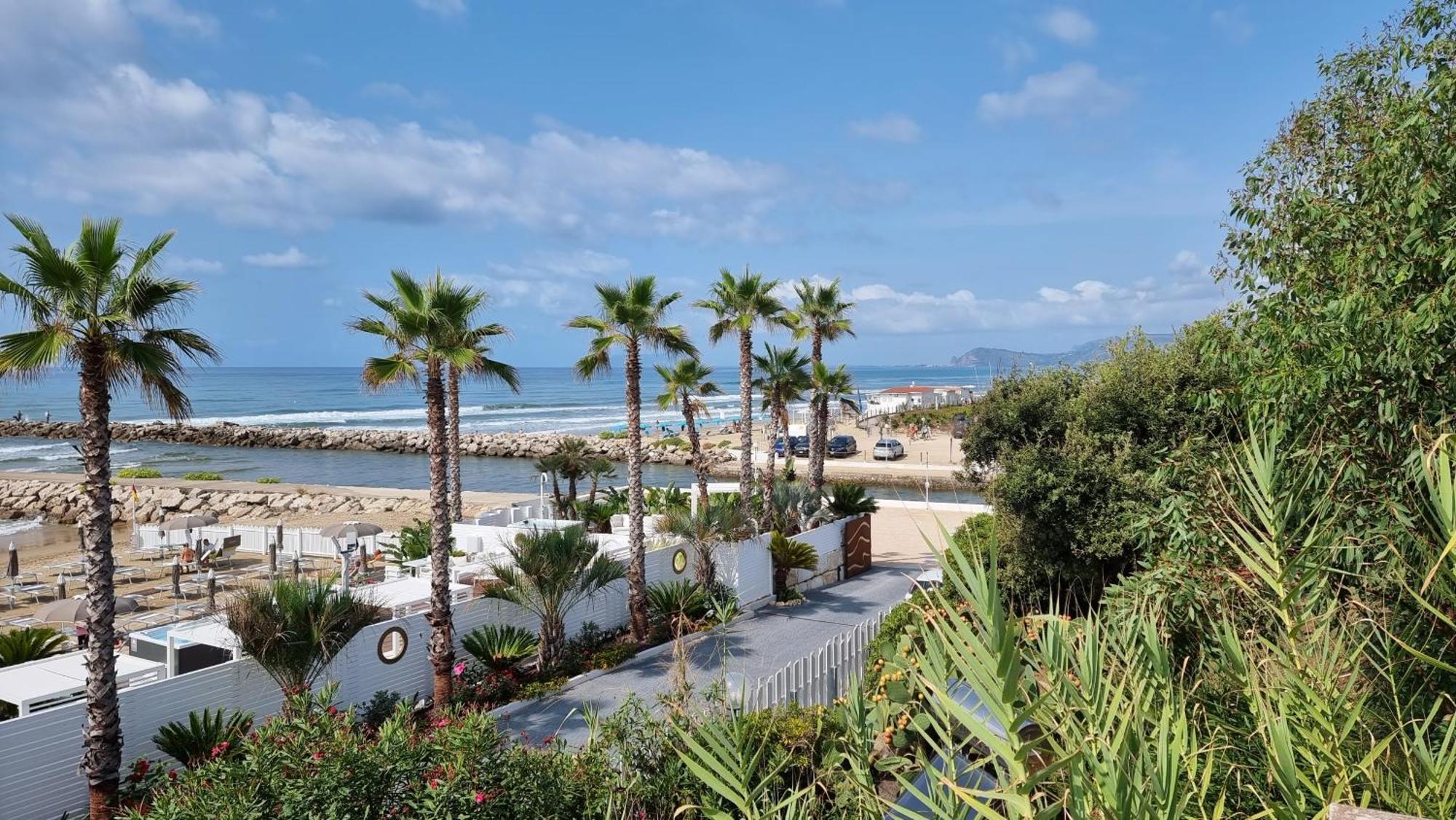 LA VILLA fronte SPIAGGIA BANDIERA BLU Sperlonga Esterno foto