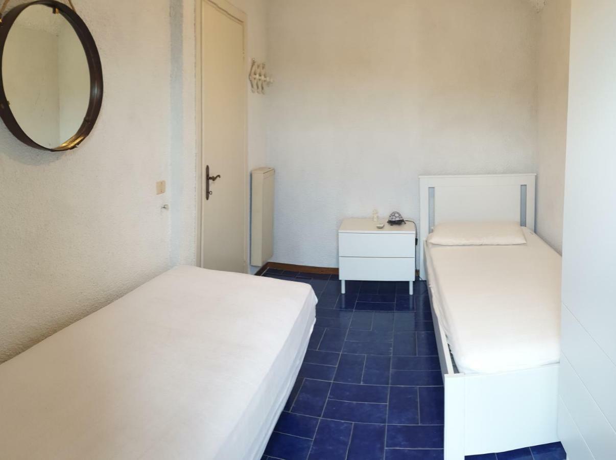 LA VILLA fronte SPIAGGIA BANDIERA BLU Sperlonga Esterno foto